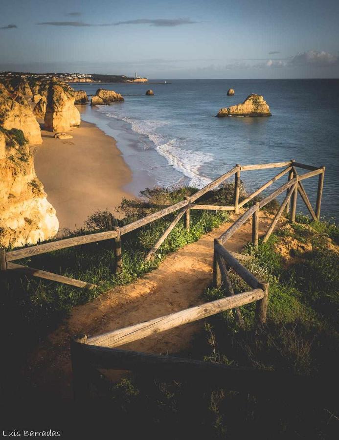 Varandas Do Sol Vista Mar 100 M Do Areal Portimao Exterior photo
